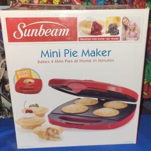 Sunbeam Mini Pie Maker with Recipe Booklet In Original box, new old stock. Retro